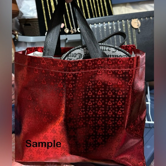 mystery bag bundle - Picture 2 of 12